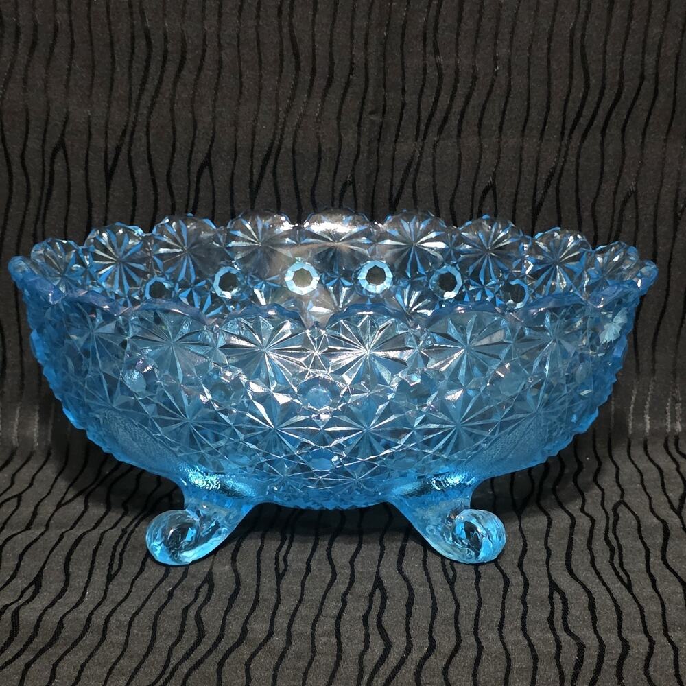L.G. Wright Daisy & Button Blue Glass Footed Oval Bowl 4-Toed Vintage 10.5"
